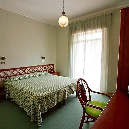 Amici Hotel Varese Ligure