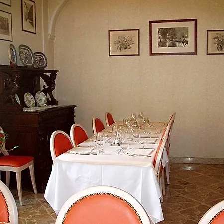 Hotel Amici Varese Ligure