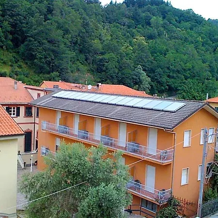 Amici Hotel Varese Ligure