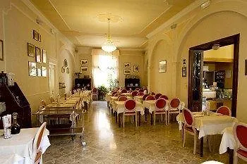 Hotel Amici Varese Ligure